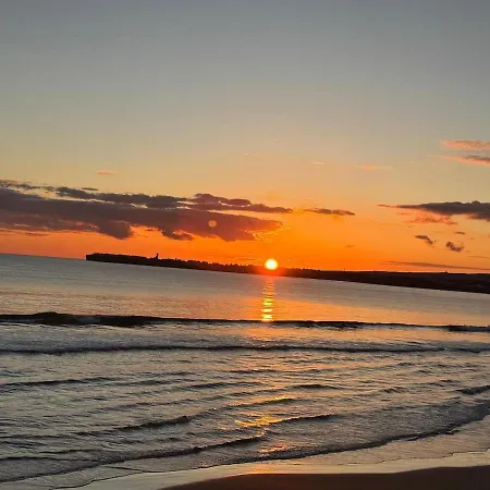 Luxury 1 Min To アパート